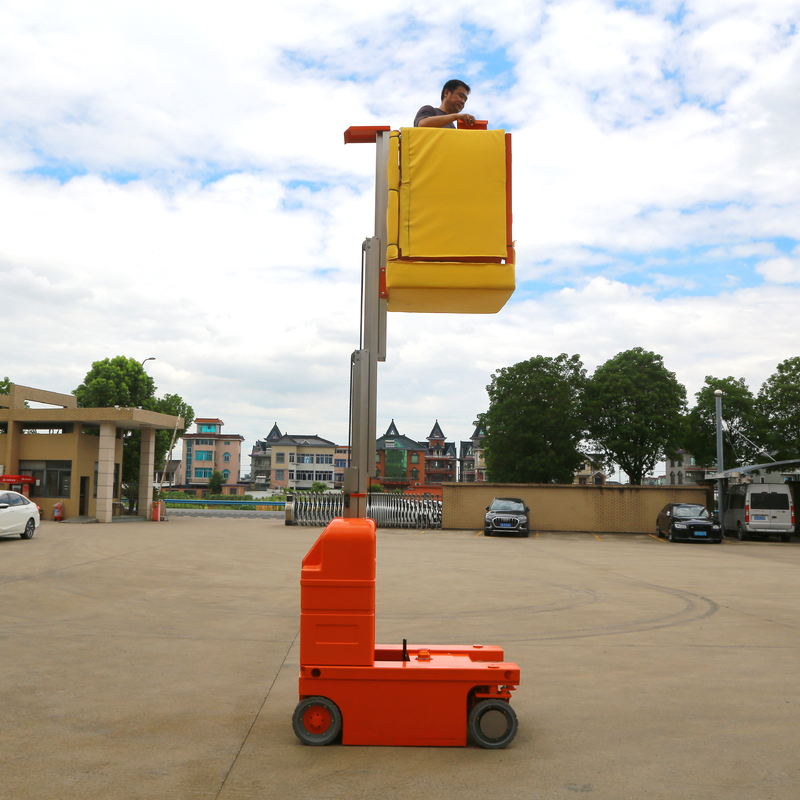 Ascenseurs à mât verticaux à inclinaison électrique autopropulsés pour ateliers d'usine